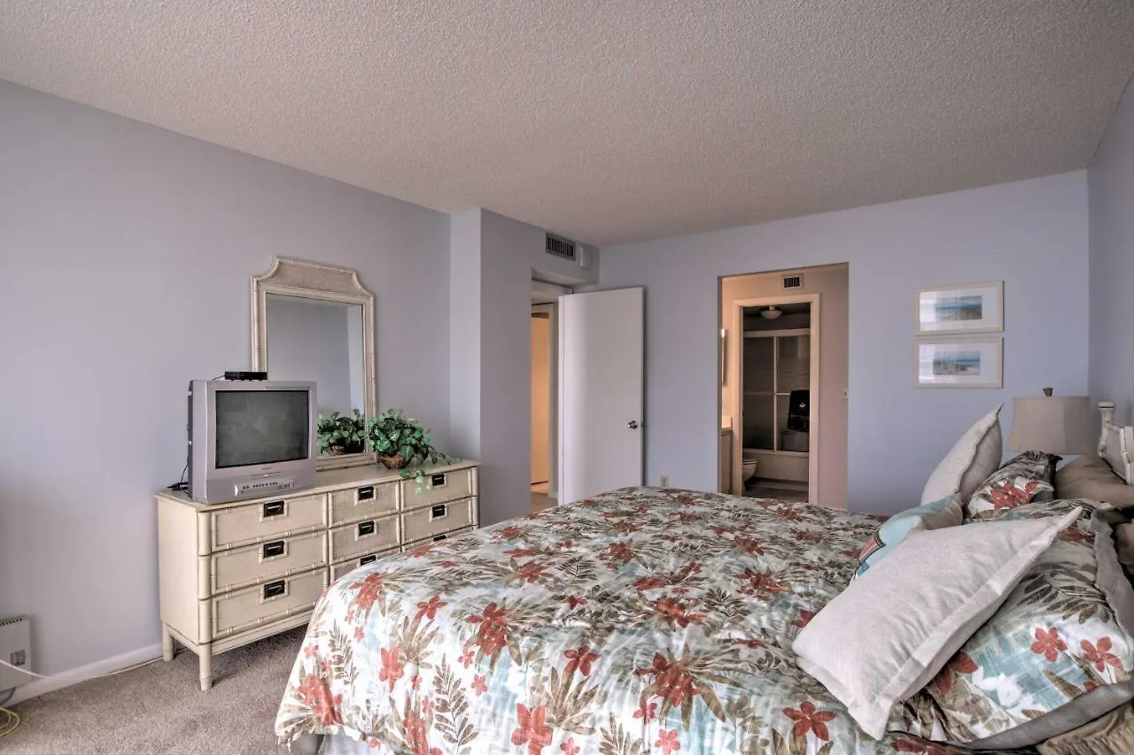 Apartment Beachfront With Pool! Marco Island