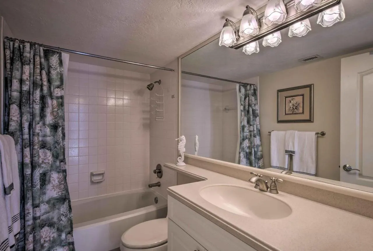 Sunny Getaway Community Amenities, Walk To Beach! Apartment Marco Island