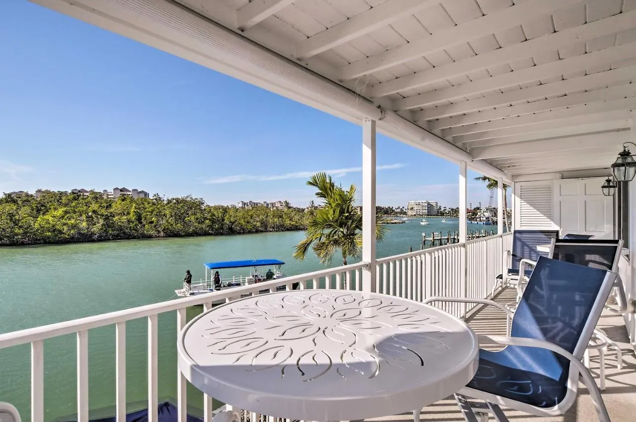 Waterfront Retreat With Shared Docks Marco Island