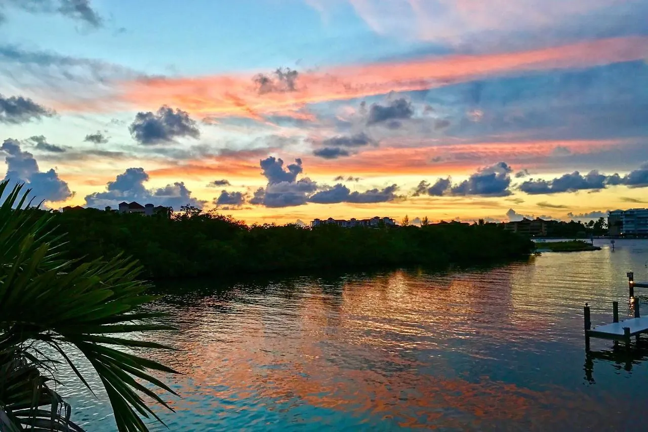 Waterfront Retreat With Shared Docks Apartment Marco Island