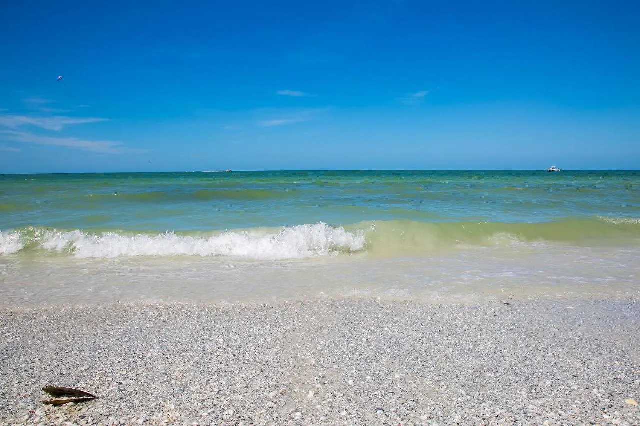 Beachfront 2 Bed 2 Bath Penthouse Marco Island