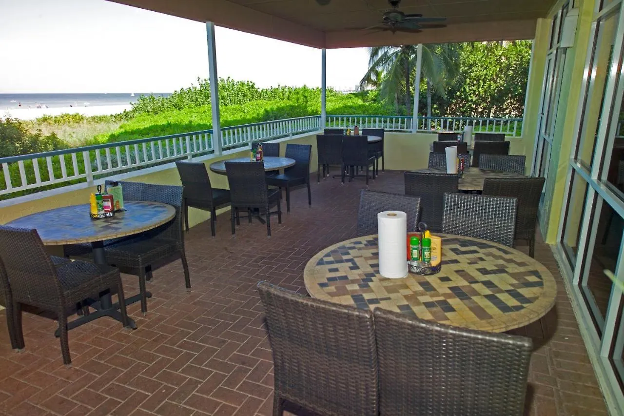 Incredible Views From Renovated Beachfront Getaway At The Apollo Holiday home Marco Island