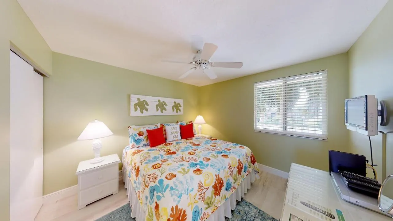 Recently Renovated Beachfront Gem In Paradise! * Marco Island