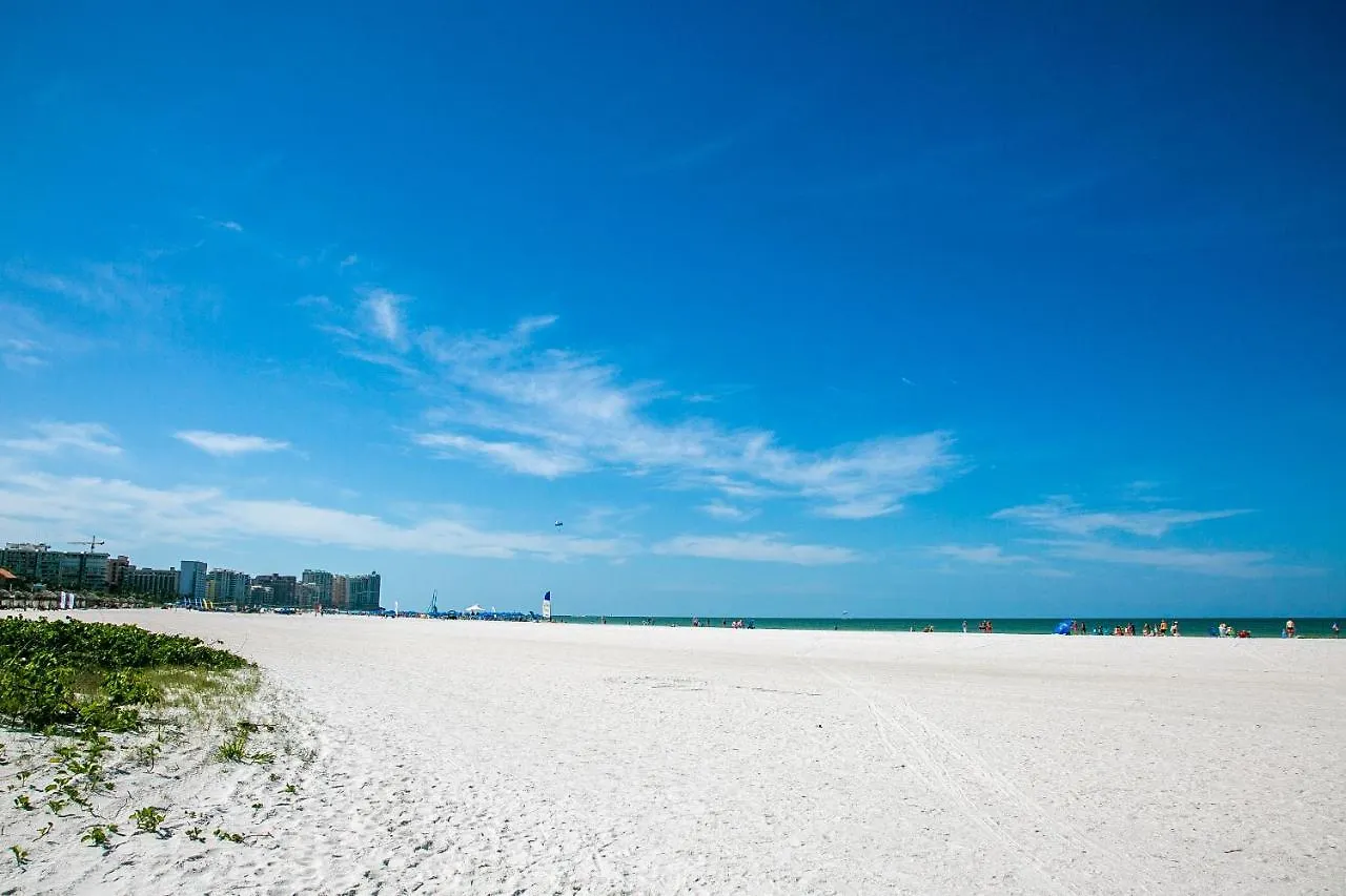 Floor Condo, Steps Away From Jw Marriott And Access!! Marco Island