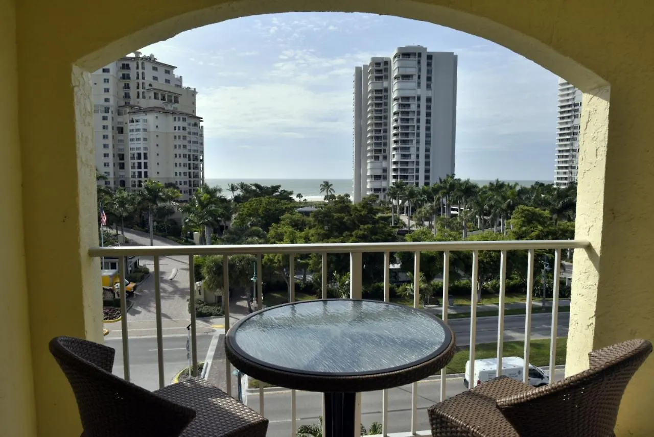 Holiday home Floor Condo, Steps Away From Jw Marriott And Access!!