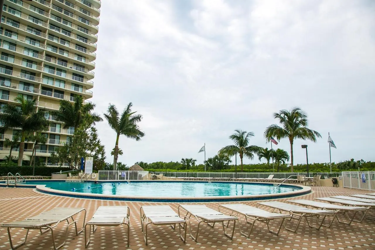 Holiday home South Seas Tower 3 #1009 - Stunning 2/2 Beachfront W/endless View *