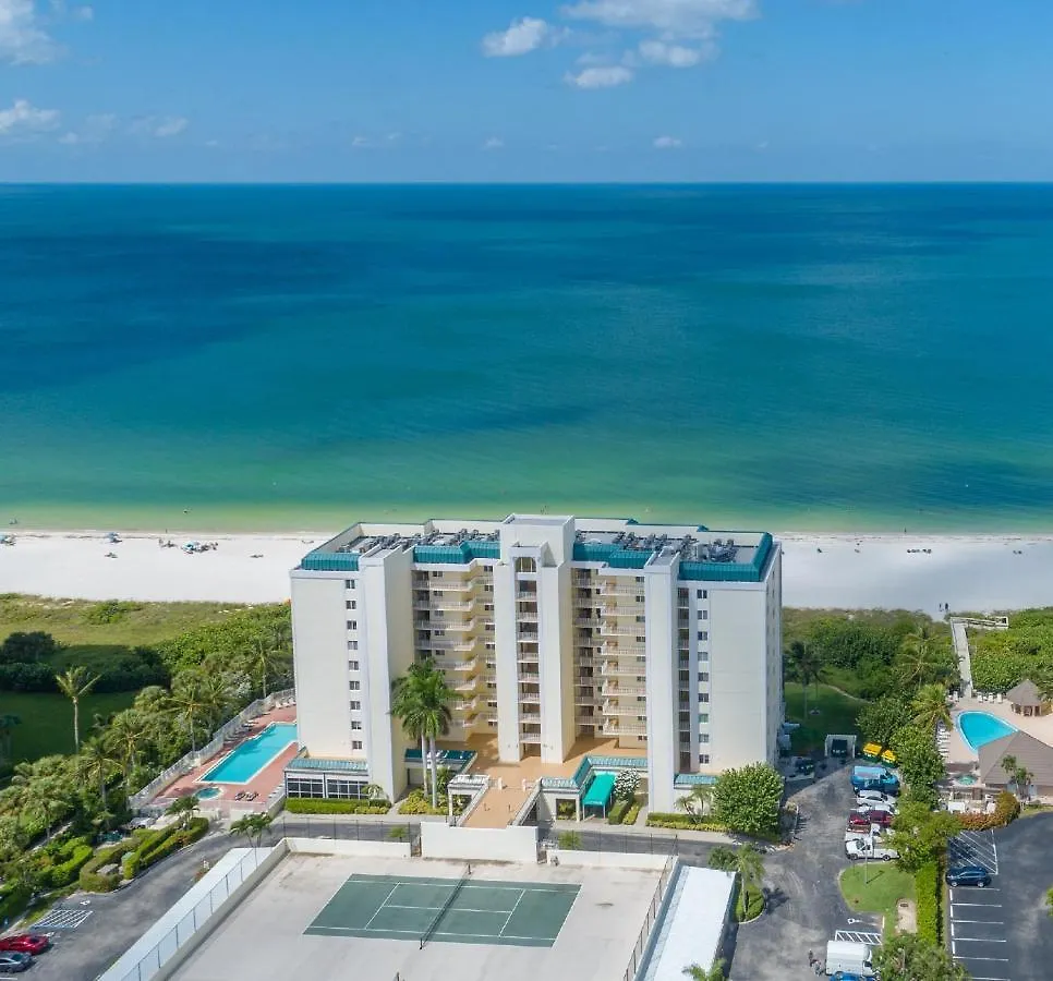 Recently Renovated Beachfront Gem In Paradise! *