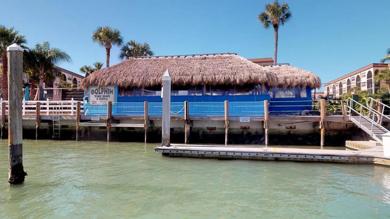 Holiday home Renovated 2 Story 2 Bed 2 Bath Unit With On-site Dolphin Tiki Marco Island