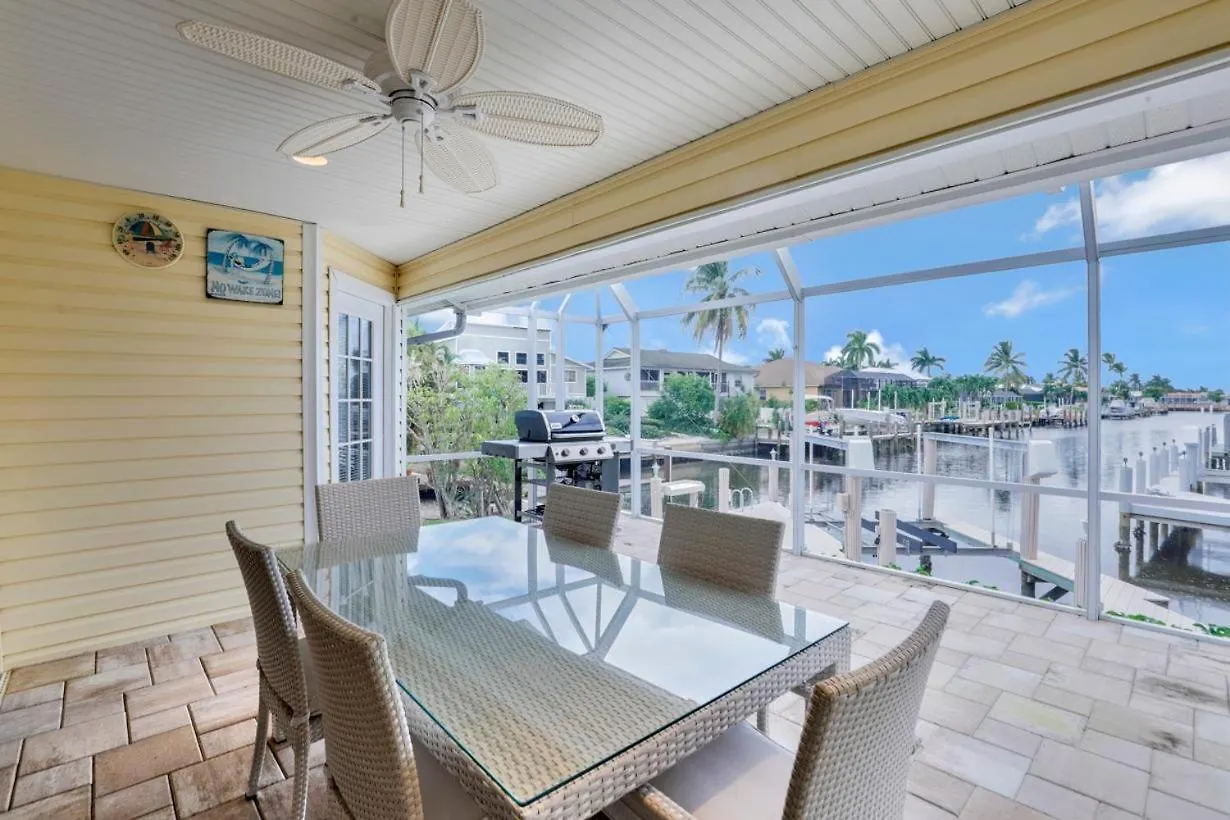 Algonquin Court Pool Marco Island