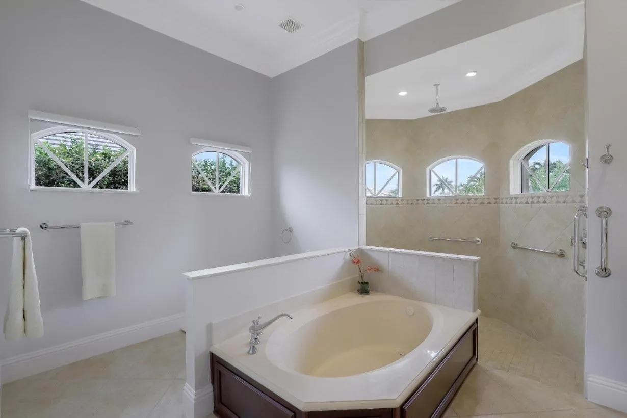 268 Edgewater Court Marco Island