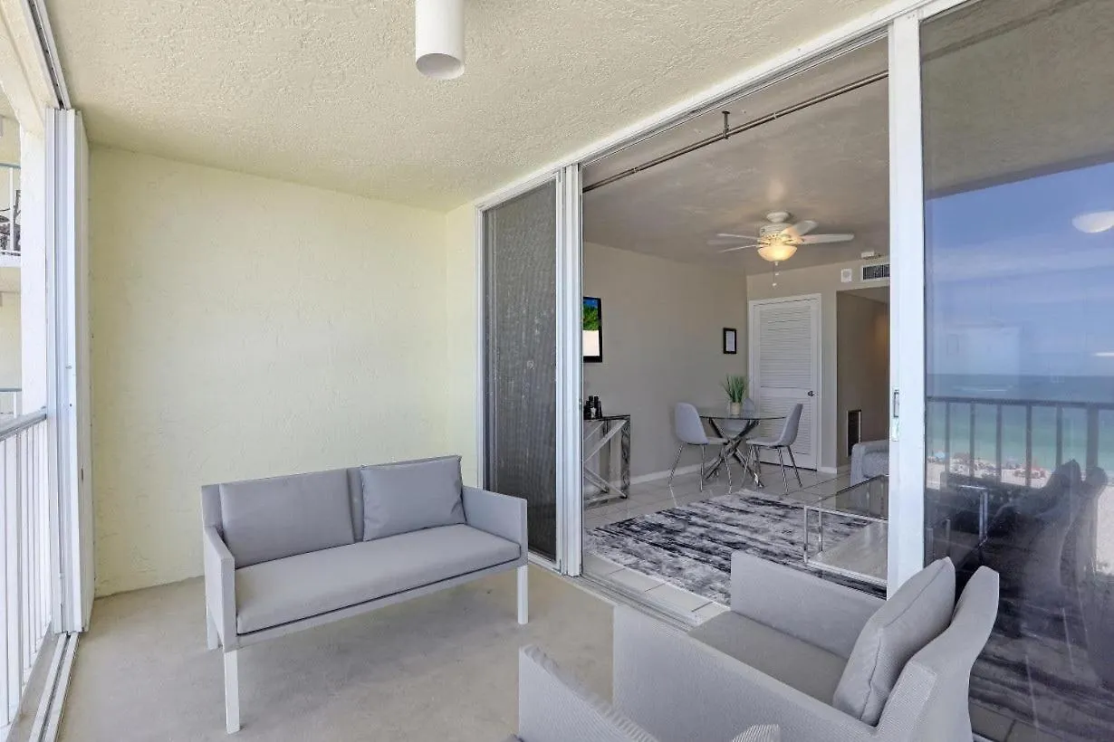 Apollo 502 Nyaraló Marco Island