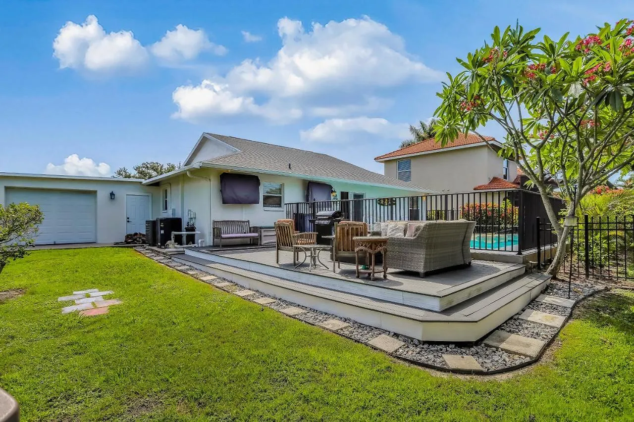 Sun-drenched Sojourn * Marco Island
