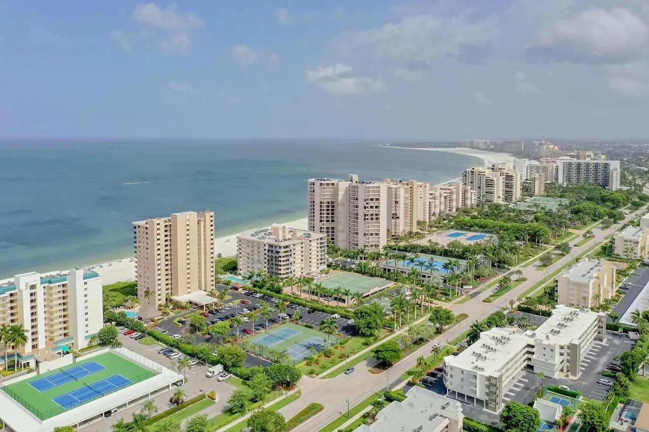The Sea-winds I Renovated Beachfront 2 Bed 2 Bath 马科