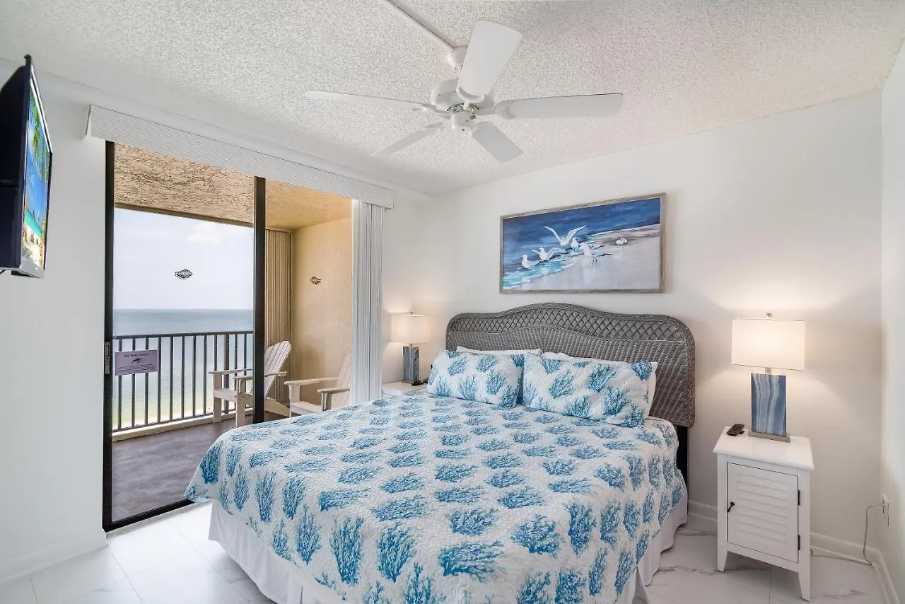 度假居 The Sea-winds I Renovated Beachfront 2 Bed 2 Bath