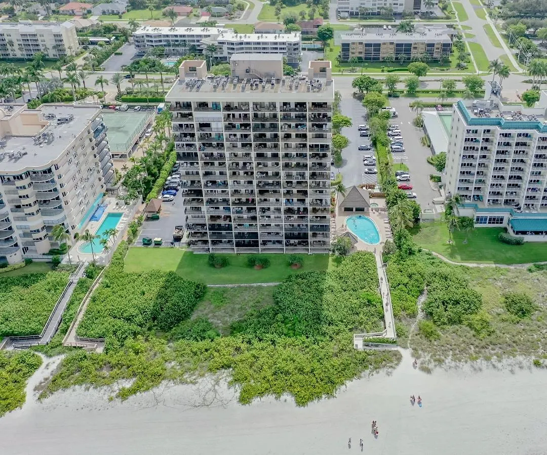 The Sea-winds I Renovated Beachfront 2 Bed 2 Bath *
