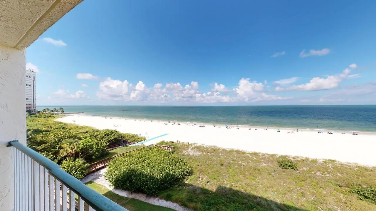 Beachfront Living At The Apollo I On-site Sunset Grille Tiki-restaurant *