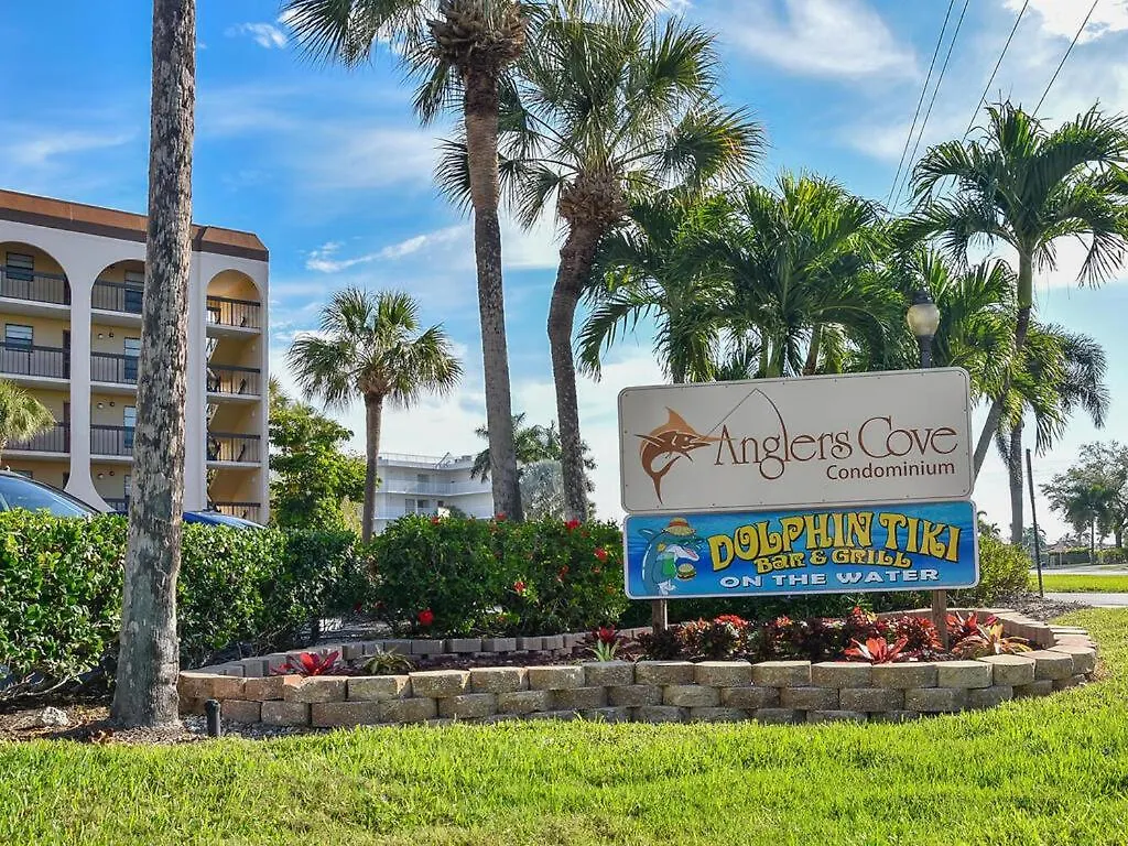 Knot A Care Remodeled Direct Water Access With Ocean And Pool Views Now Sleeps Six Aparthotel *
