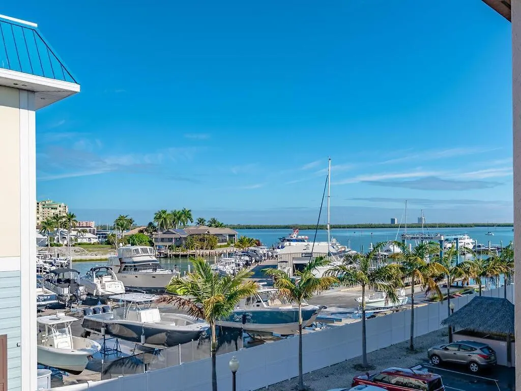 Knot A Care Remodeled Direct Water Access With Ocean And Pool Views Now Sleeps Six * Marco Island