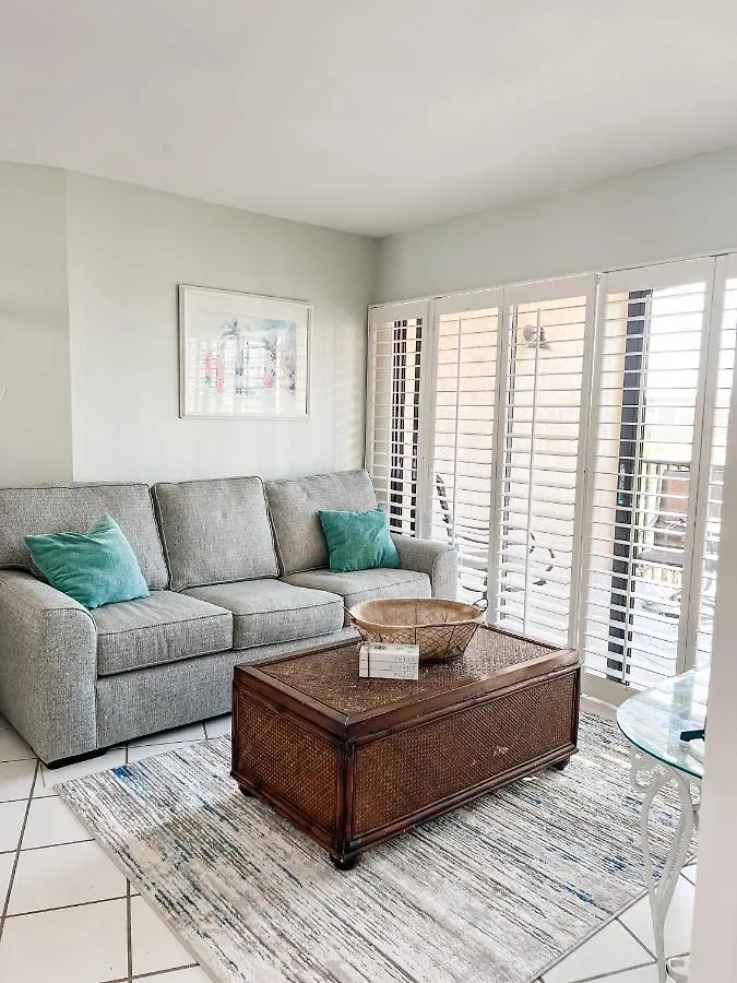Knot A Care Remodeled Direct Water Access With Ocean And Pool Views Now Sleeps Six Aparthotel *