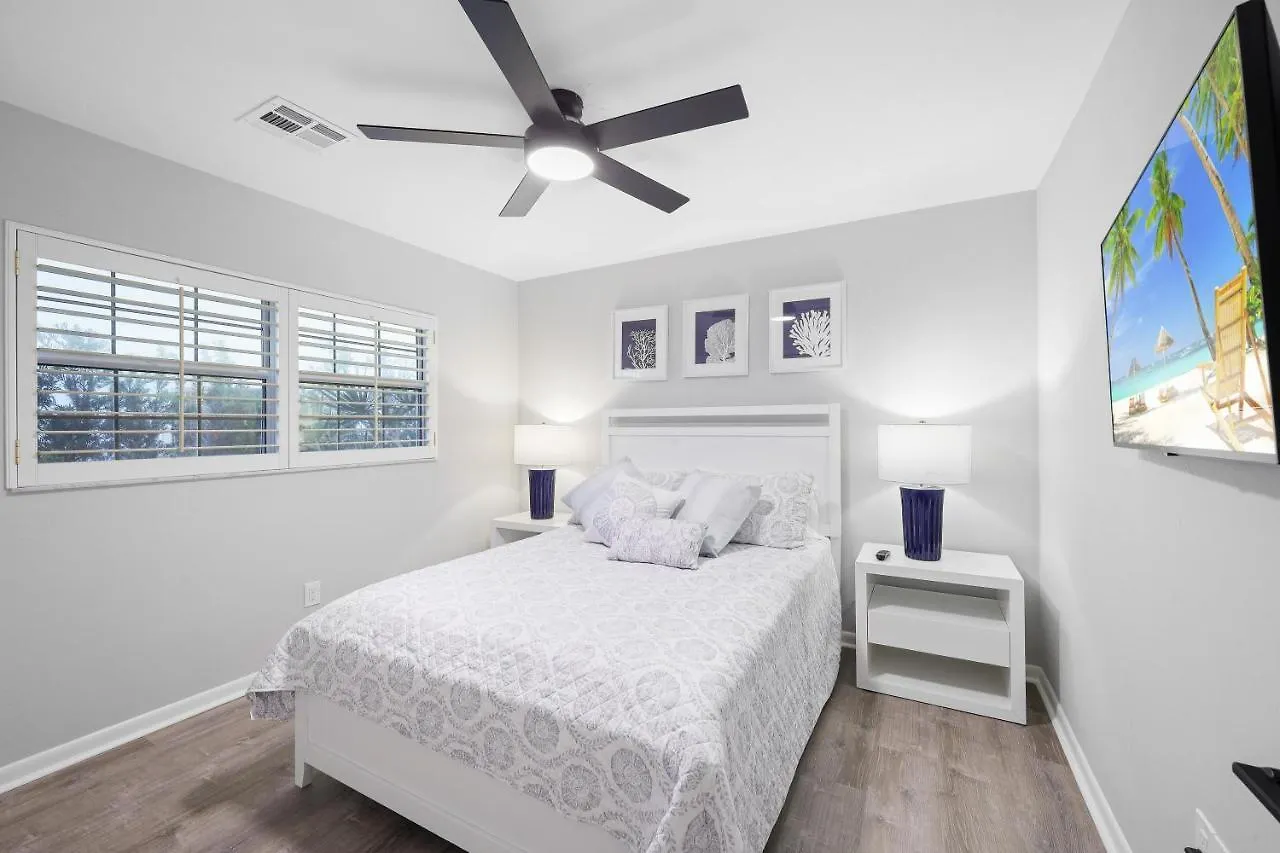 430 Driftwood Court