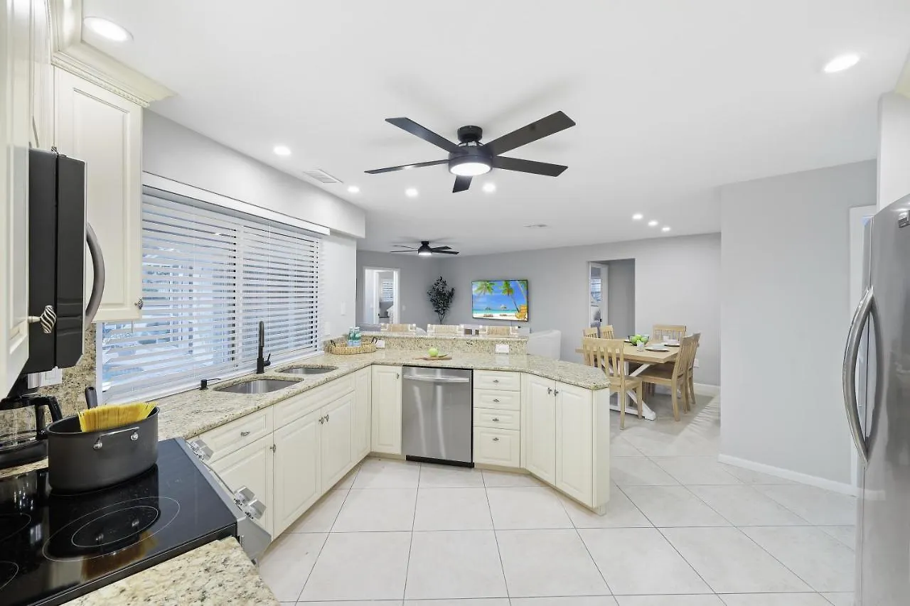 430 Driftwood Court Holiday home *