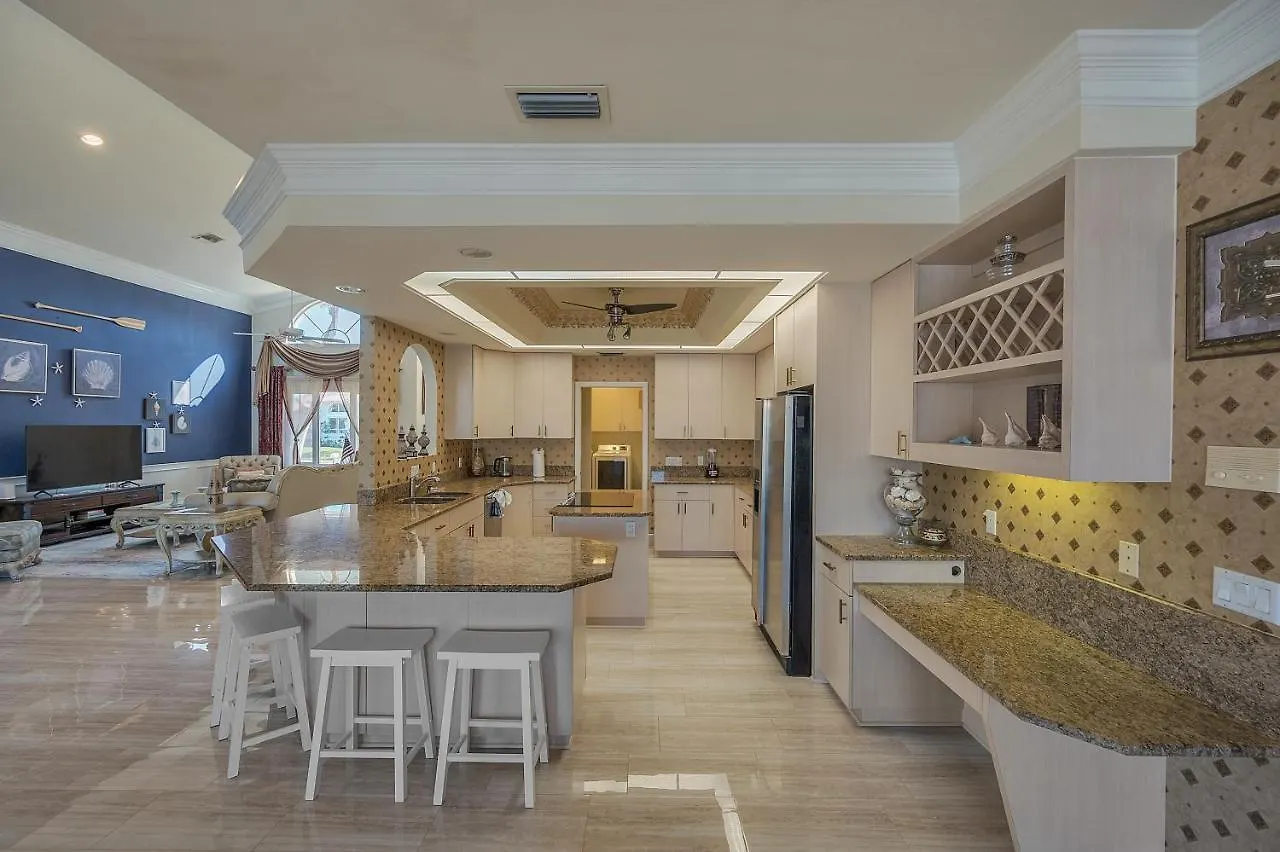 Lighthouse 1124 Holiday home Marco Island