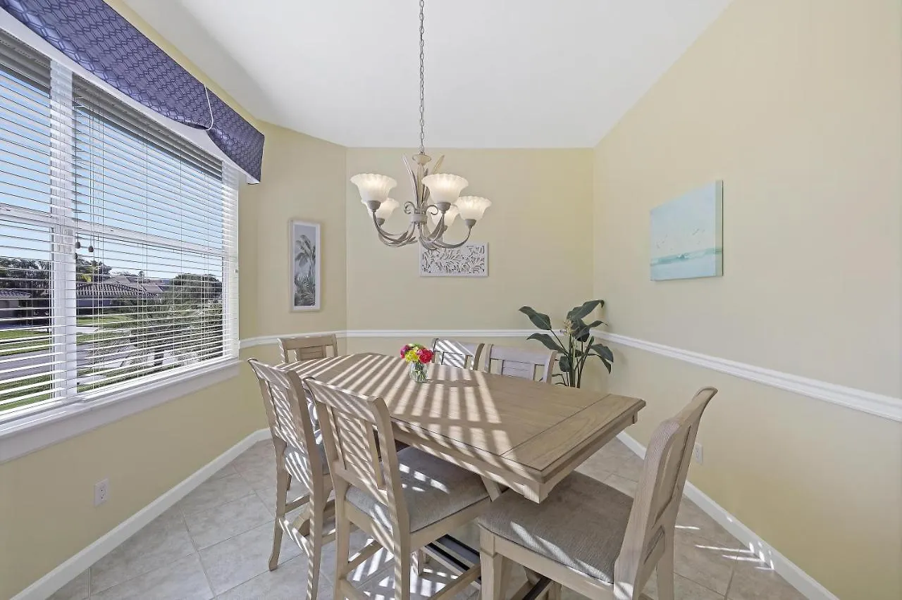 552 Century Drive Holiday home Marco Island