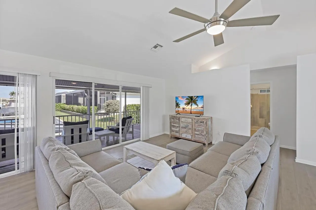 1414 Auburndale Avenue Holiday home *