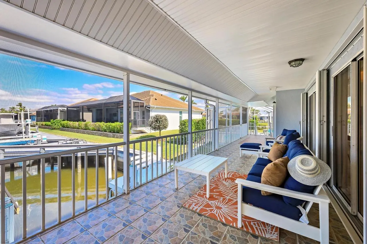1414 Auburndale Avenue Holiday home *