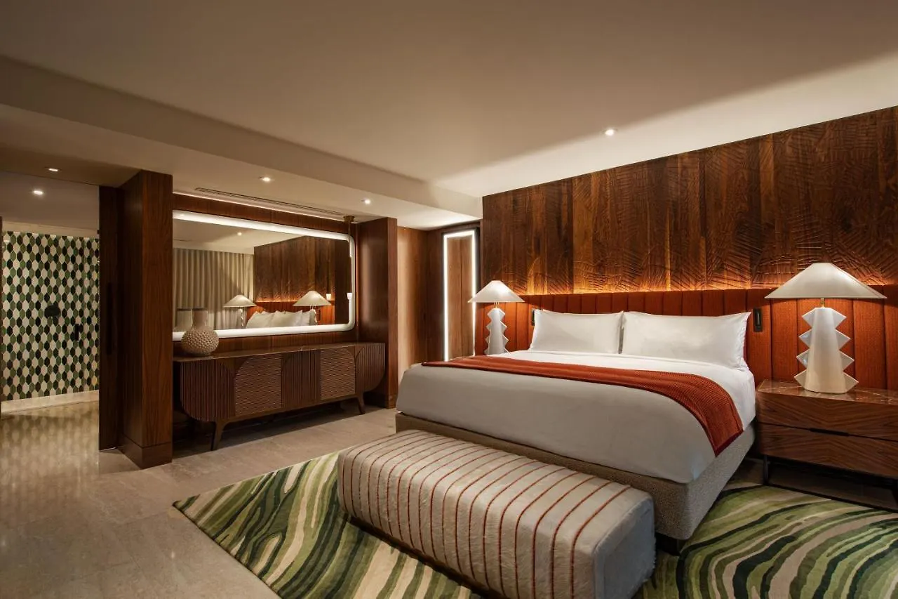 Jw Marriott Beach