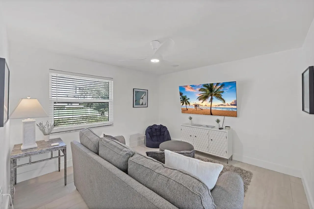 1111 Edington Place Marco Island