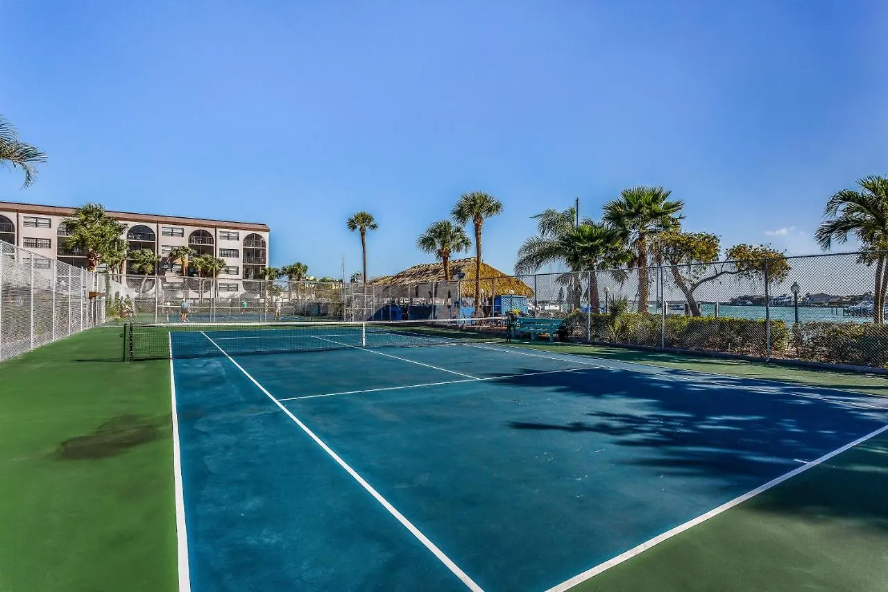 Anglers Cove Hideaway * Marco Island