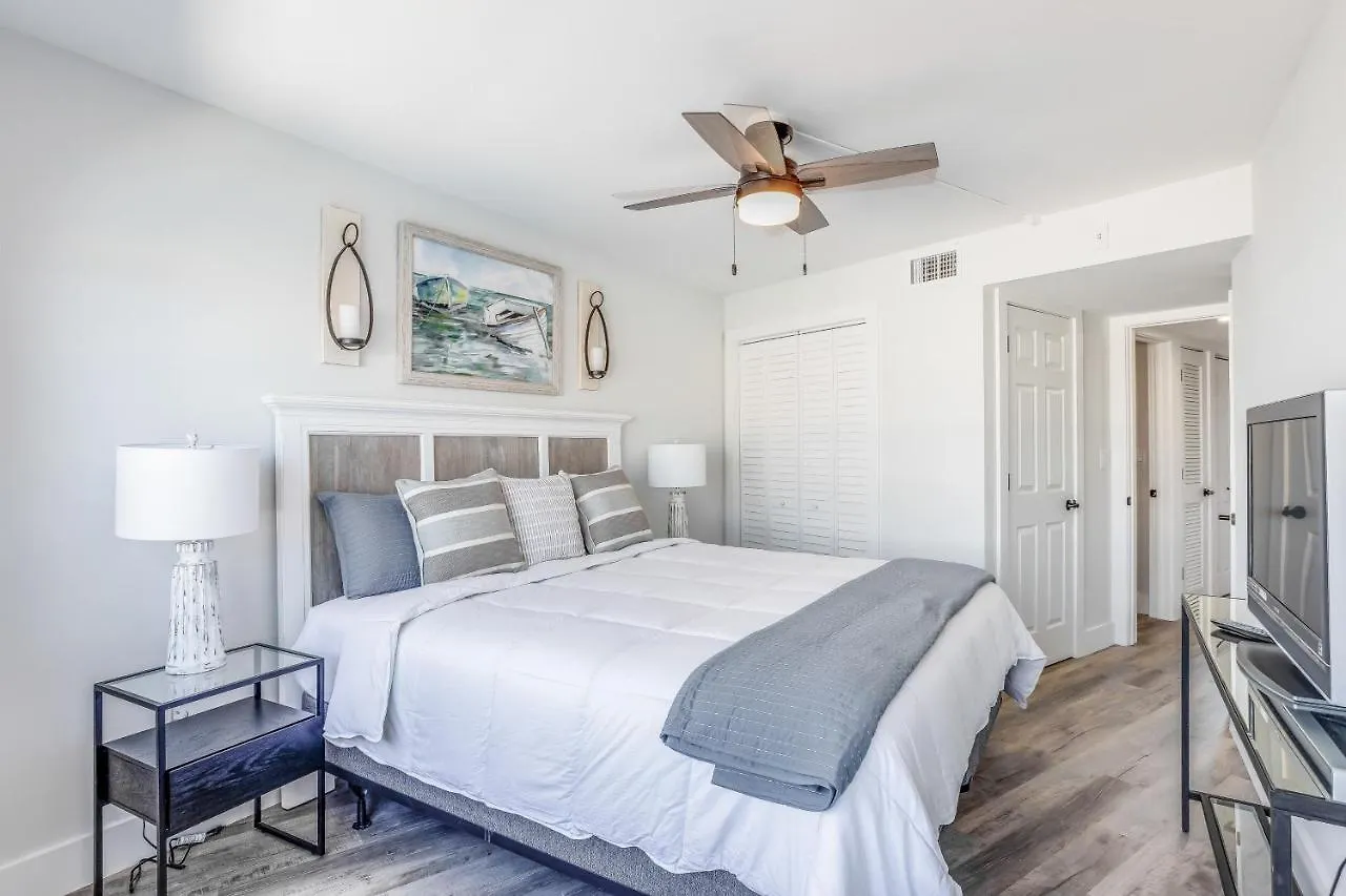 Anglers Cove Hideaway Apartment *