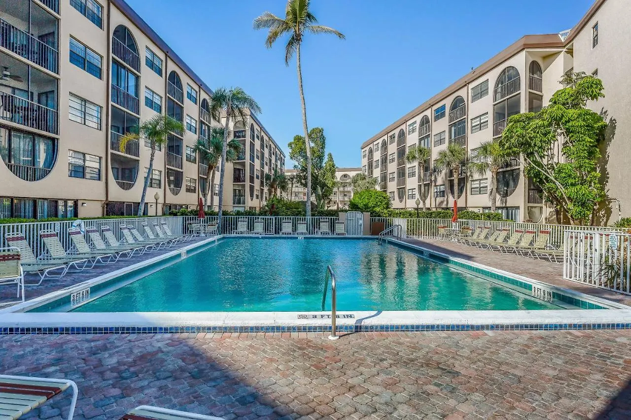 Anglers Cove Hideaway Apartment Marco Island