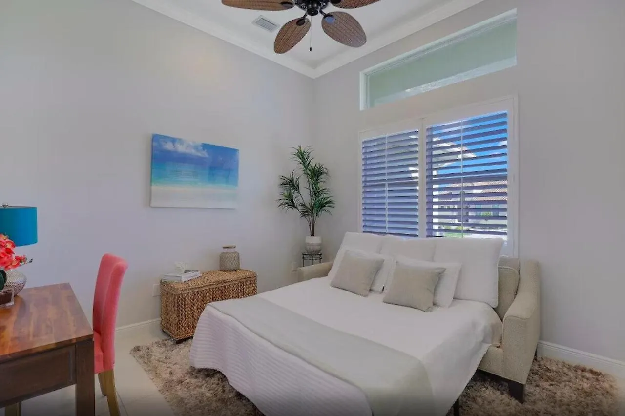 4br House Private Pool Minutes To Marco Island