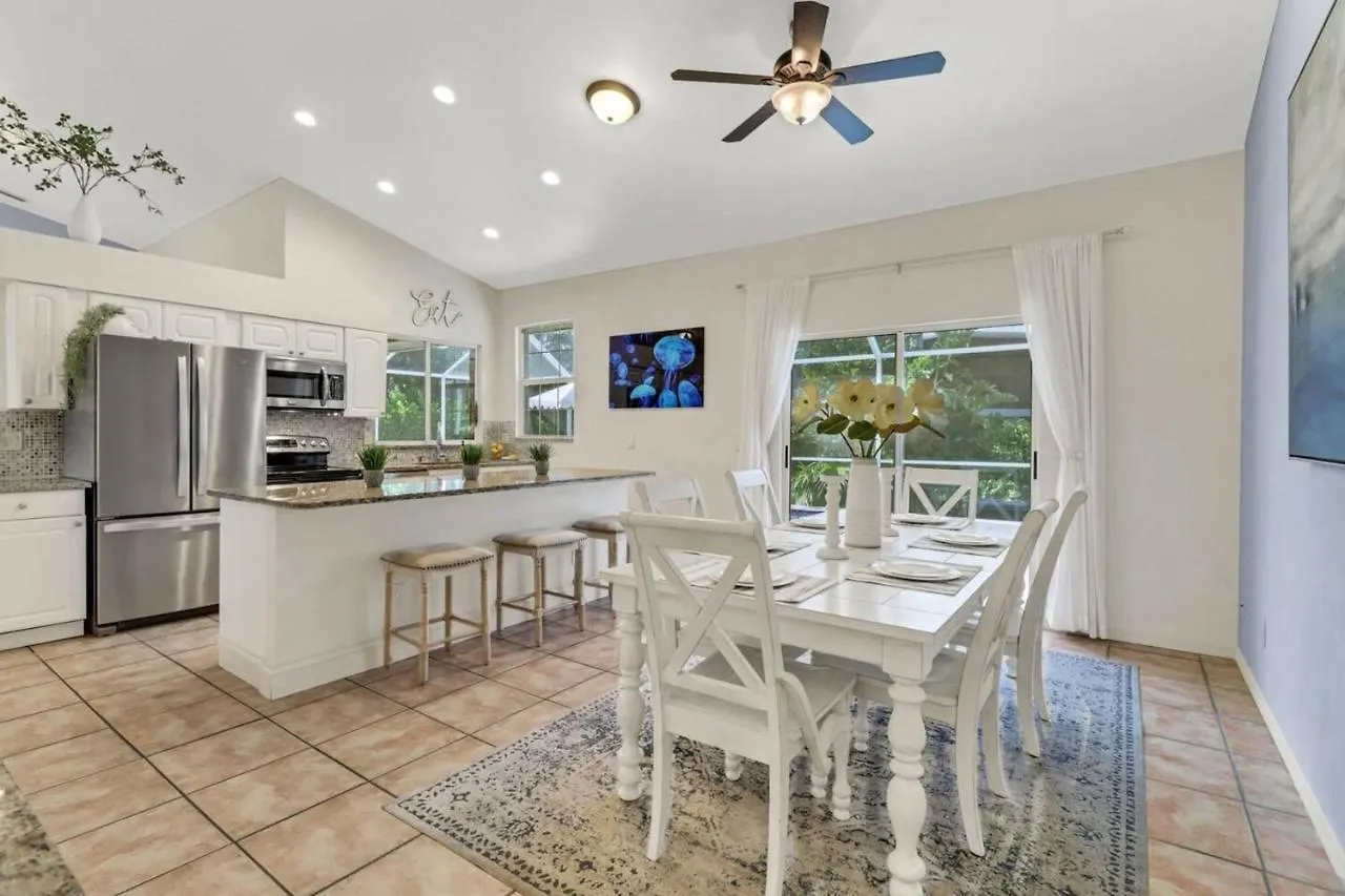Holiday home 363 Marco Island