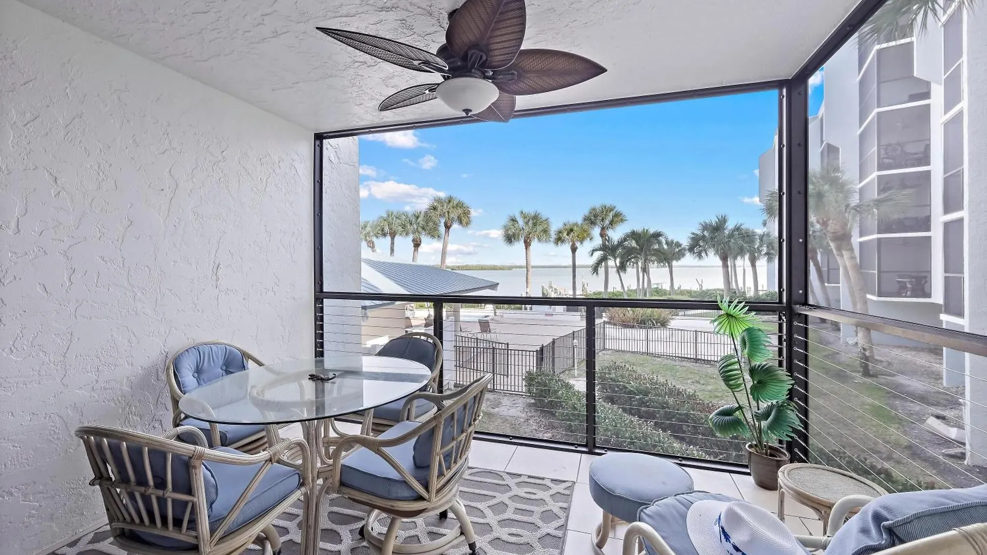 Riverside C-201 * Marco Island