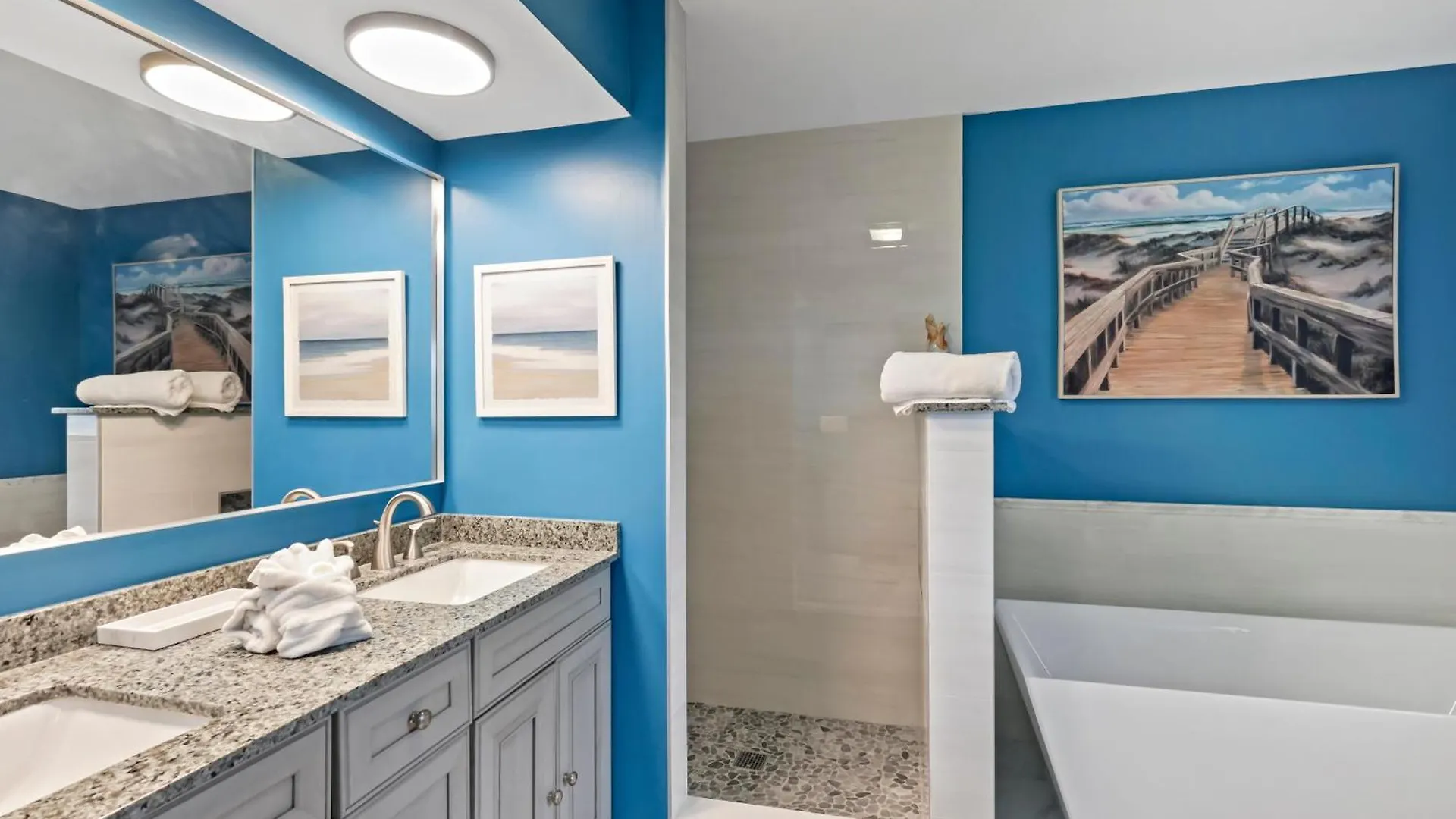 בית נופש Seahorse Waterfront Pool *