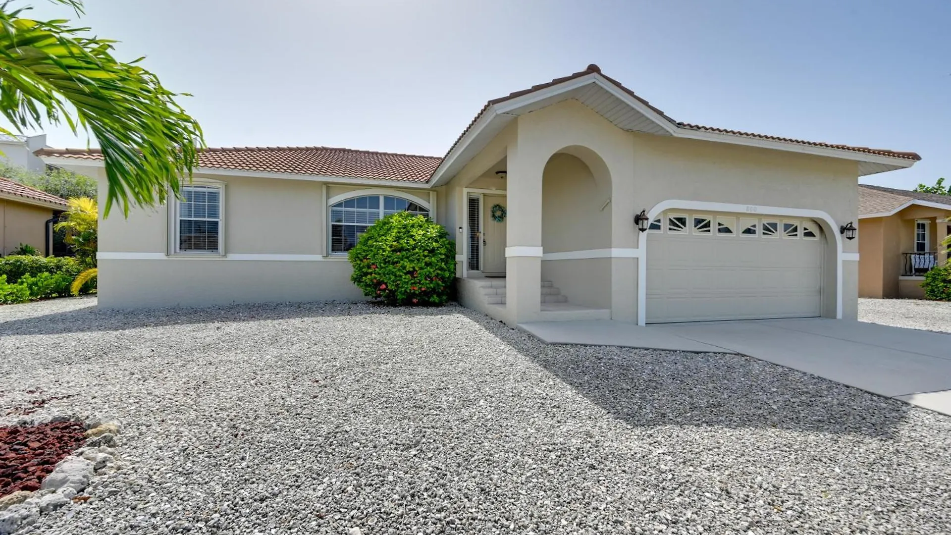 Sunny House Less Than 3 Blocks To Beach! * Marco Island