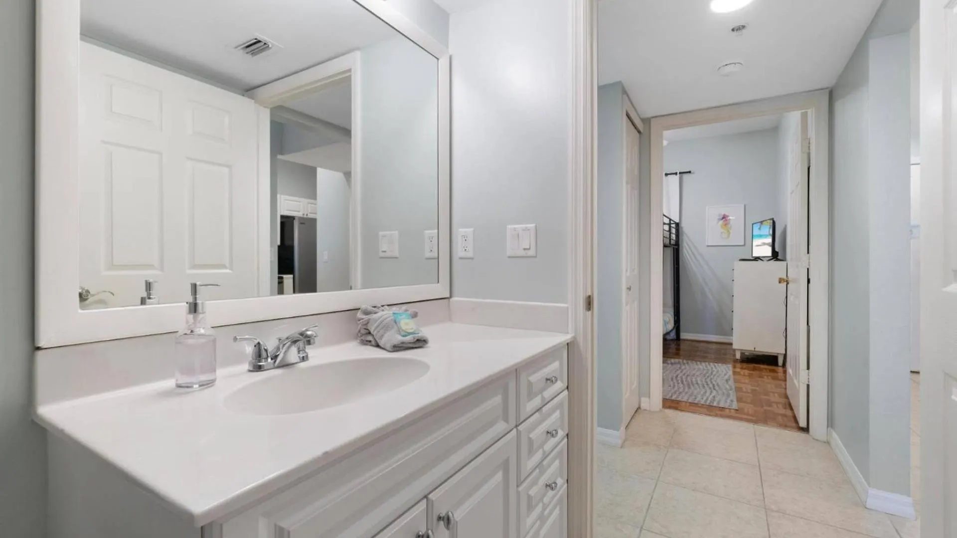 Collier #202 Holiday home *