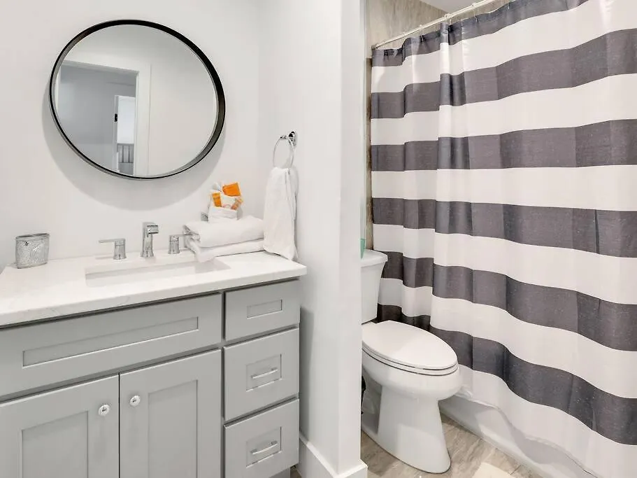 Elevated 1152 - Serene Family Friendly 4 Bed Pool *