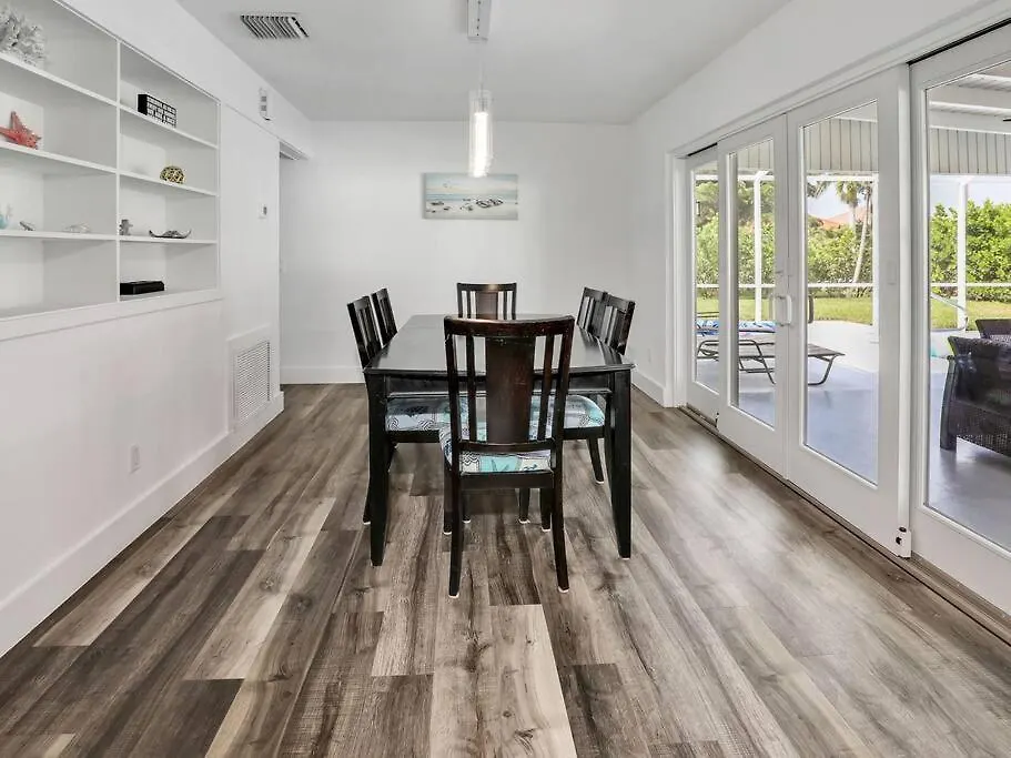 Сasa de vacaciones Elevated 1152 - Serene Family Friendly 4 Bed Pool Marco Island