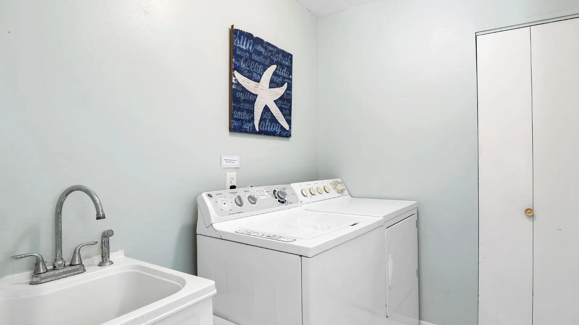 Semesterbostad 5 Beds 3 Bdr 2 Bath Heated Pool, Grill, Patio Marco Island