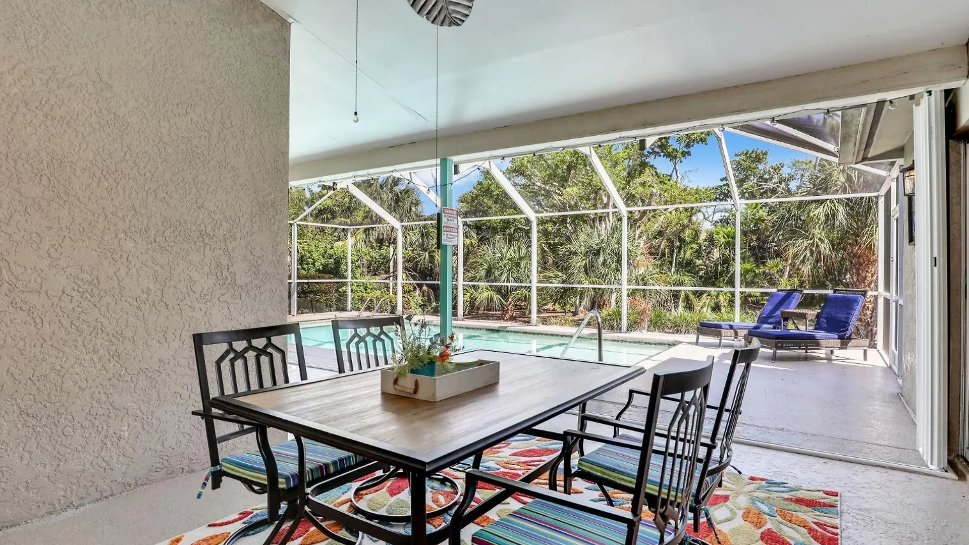 Semesterbostad 5 Beds 3 Bdr 2 Bath Heated Pool, Grill, Patio