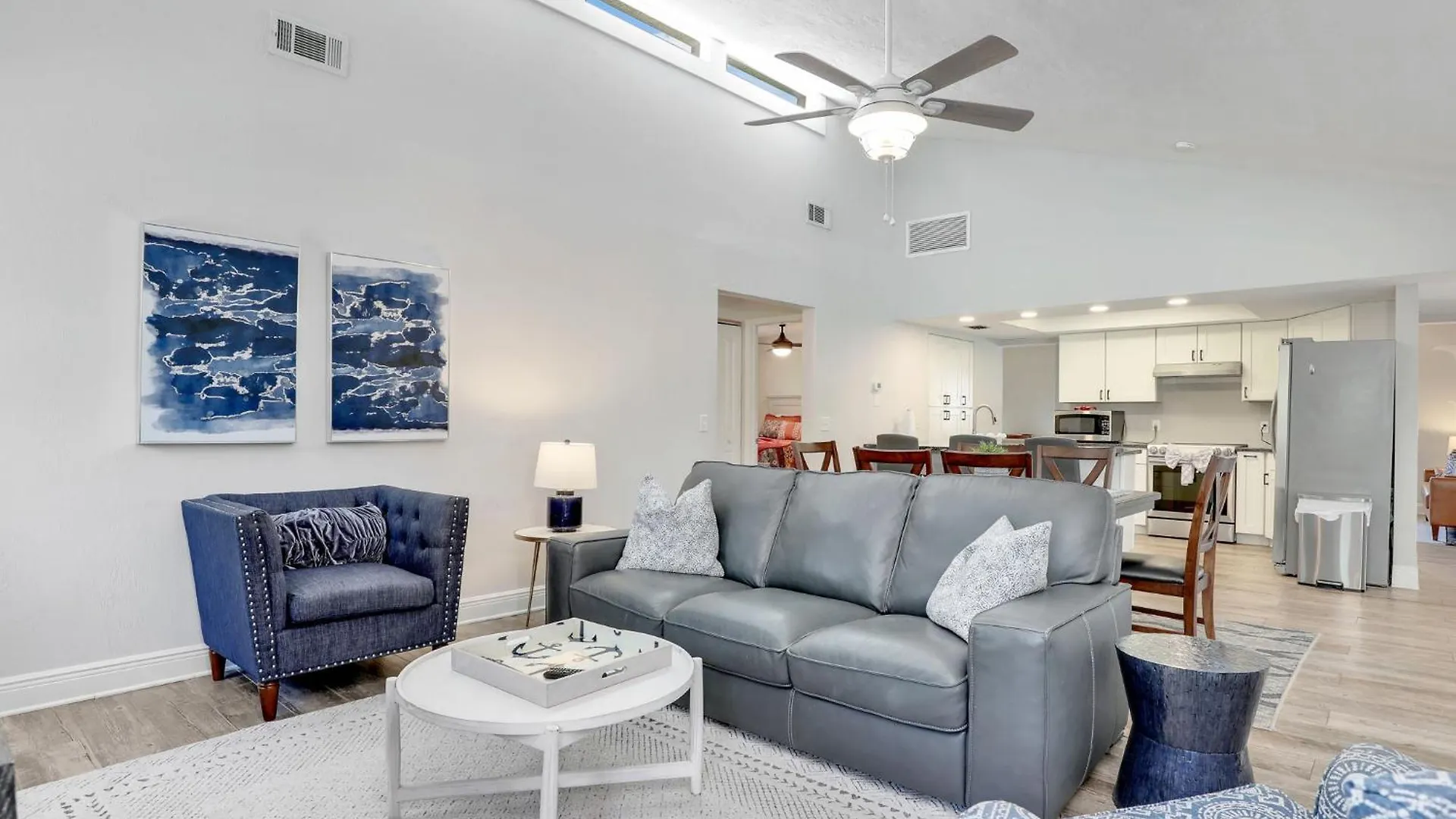 5 Beds 3 Bdr 2 Bath Heated Pool, Grill, Patio Semesterbostad