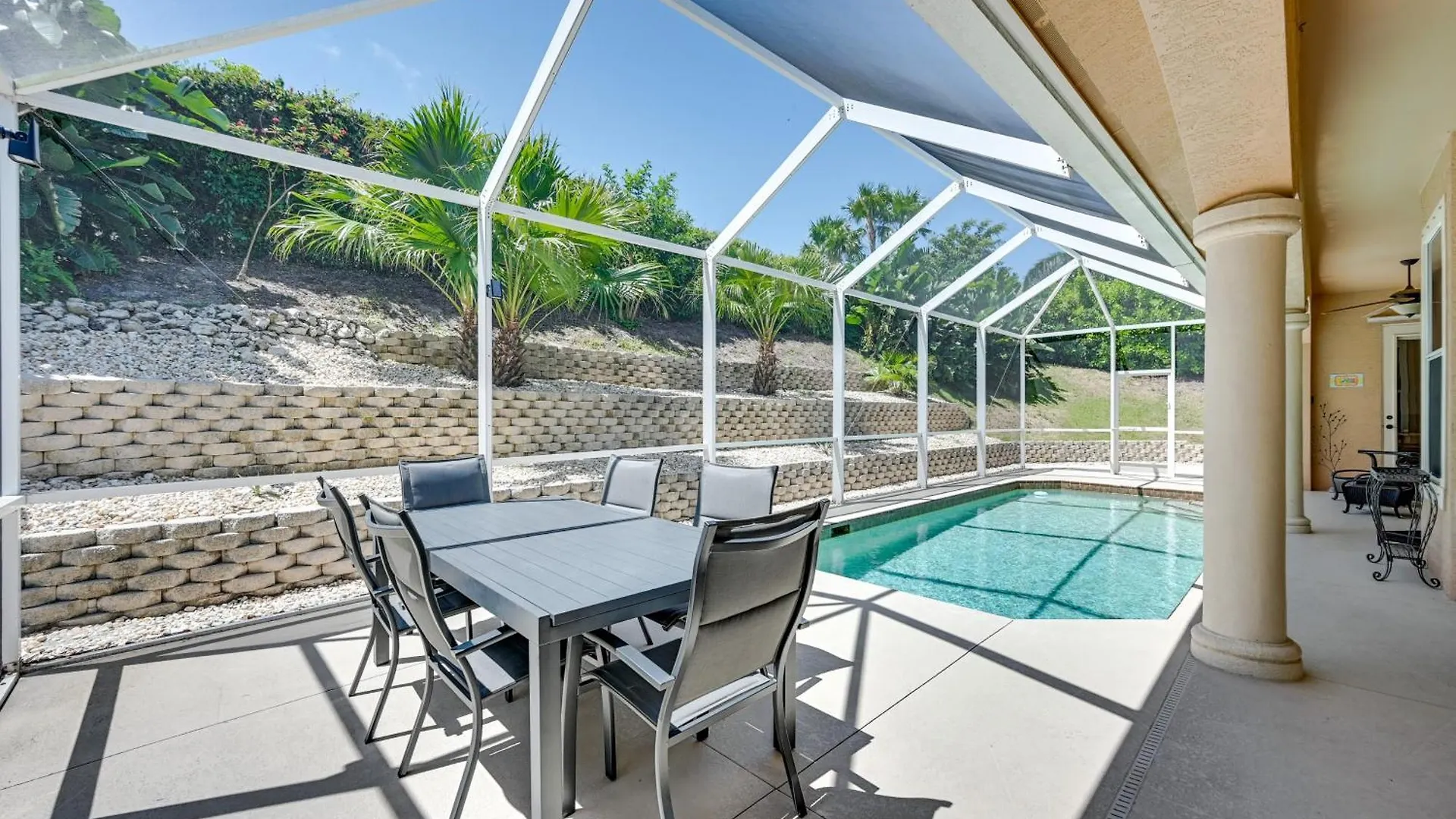Semesterbostad With Private Pool 3 Mi Beach! Marco Island