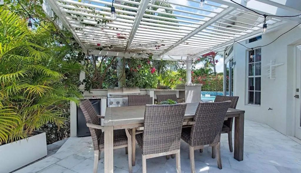 Boungainvillea Marco Island