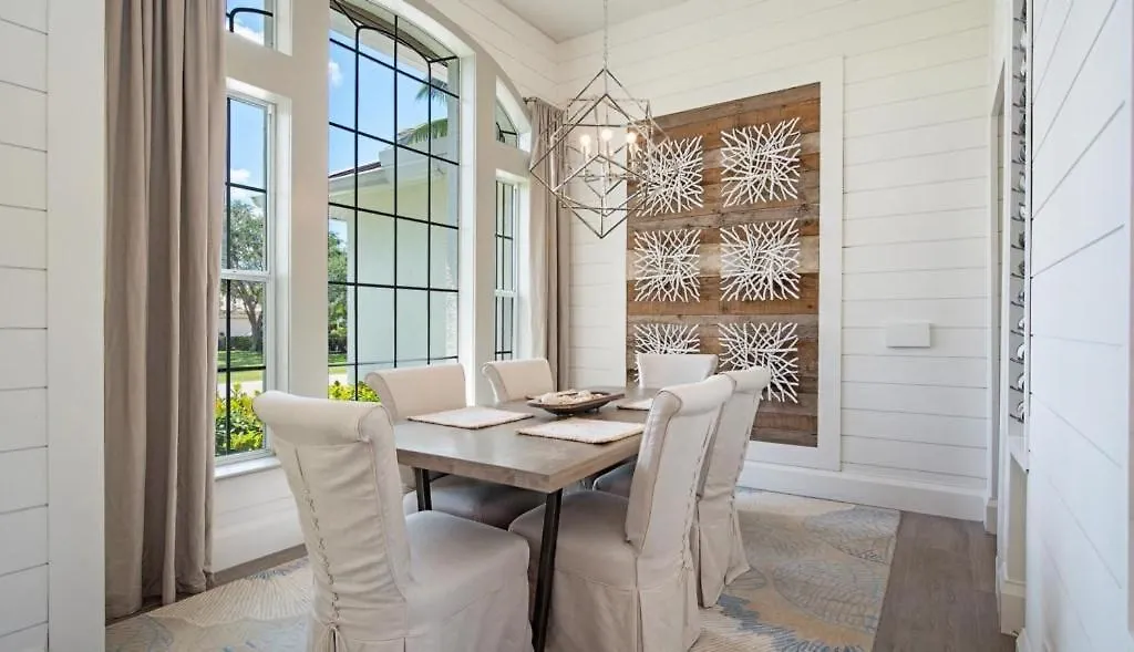 Boungainvillea * Marco Island