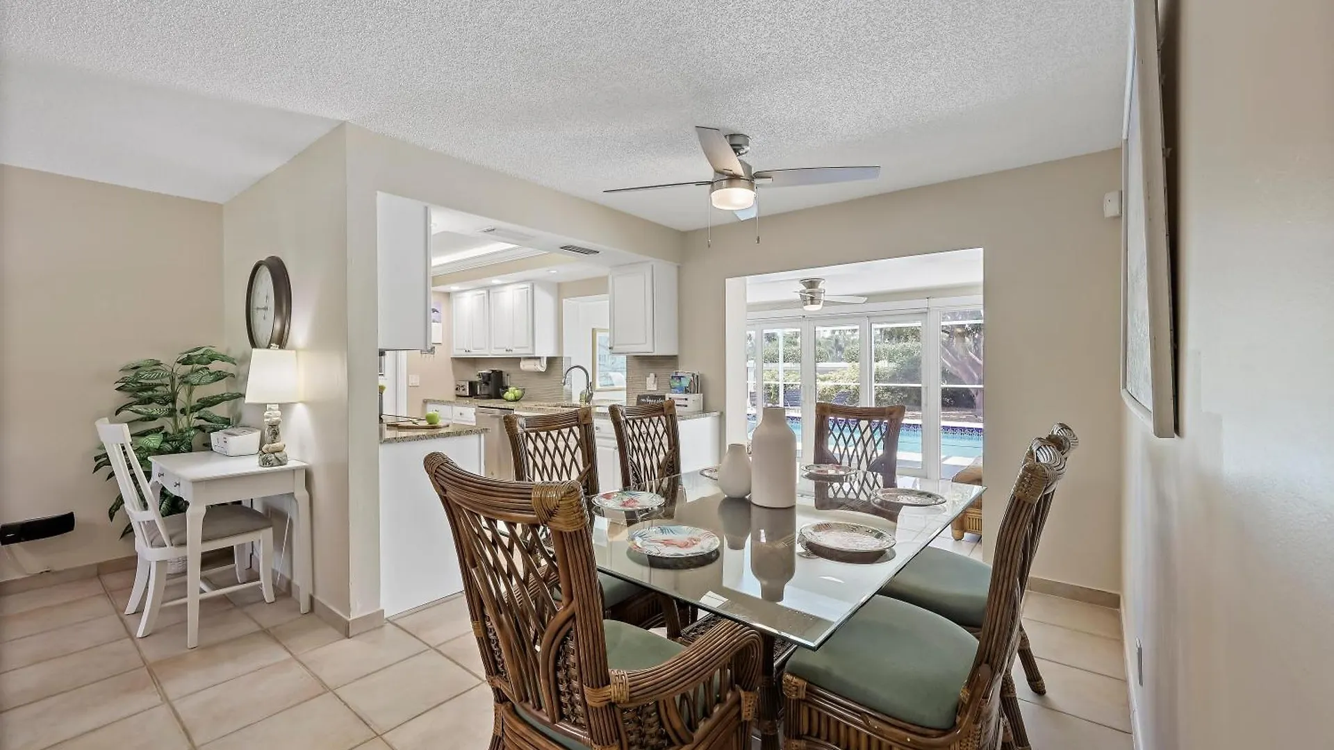 310 West Flamingo Circle *
