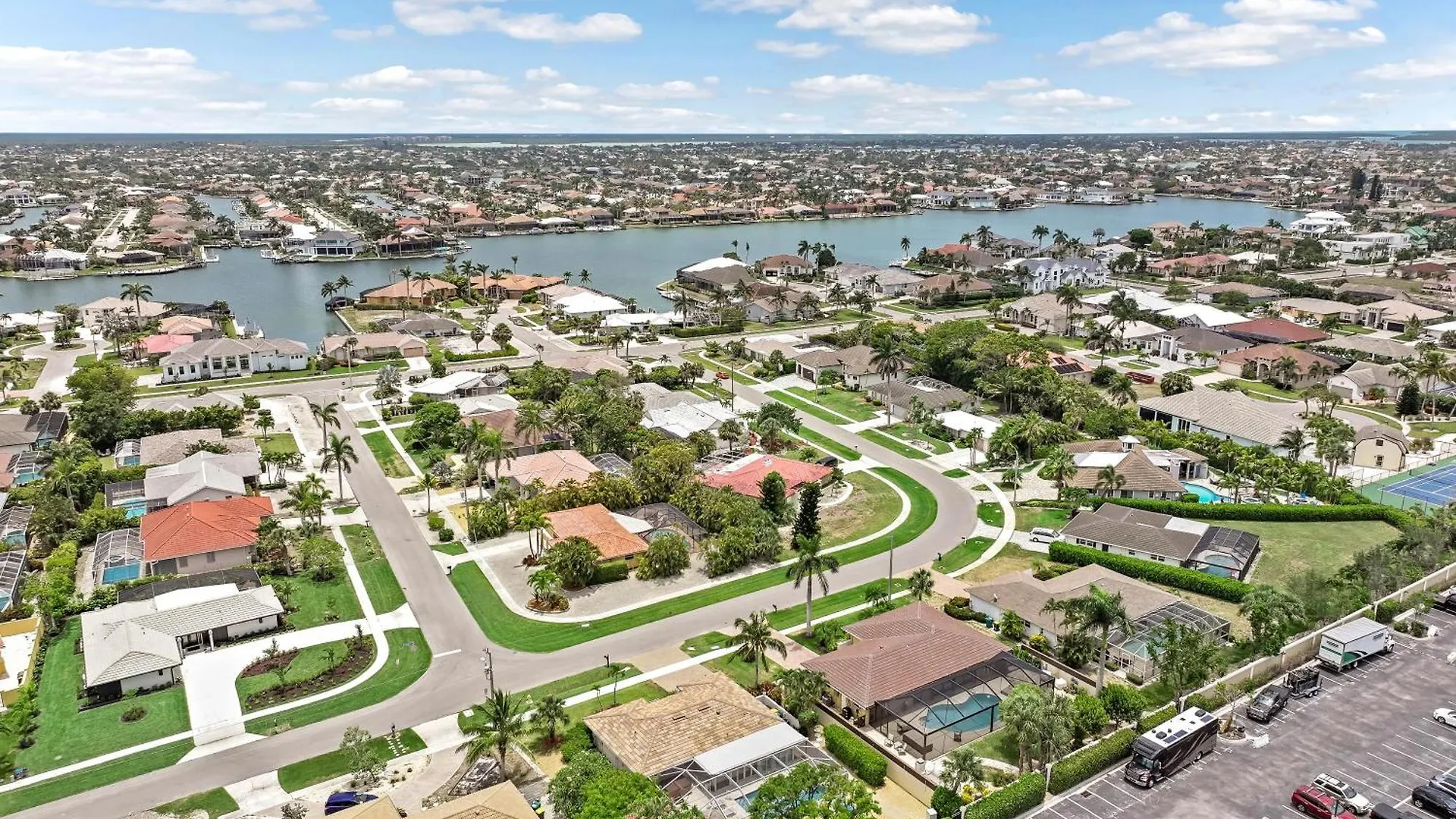 310 West Flamingo Circle
